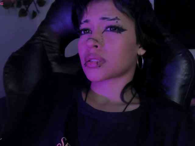 annykiittyy webcam