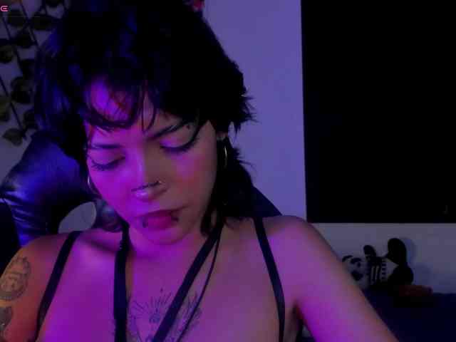 annykiittyy