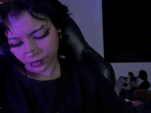annykiittyy webcam