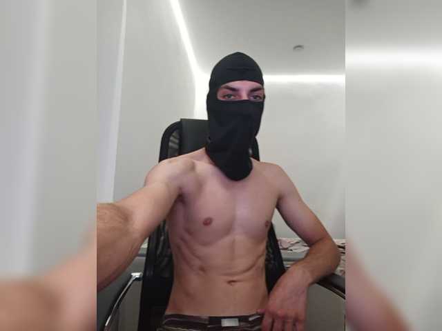 Don_Piton live cam
