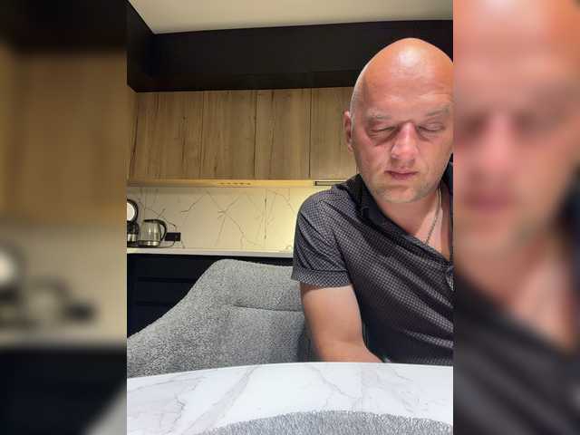 NedostupnayaPara live cam on BongaCams