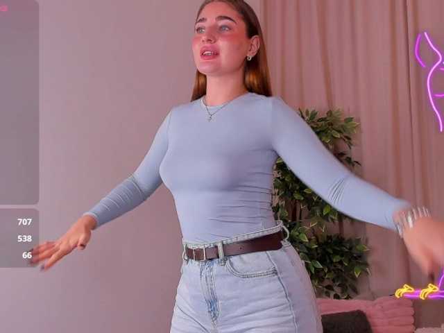 RinaKlark live cam on BongaCams