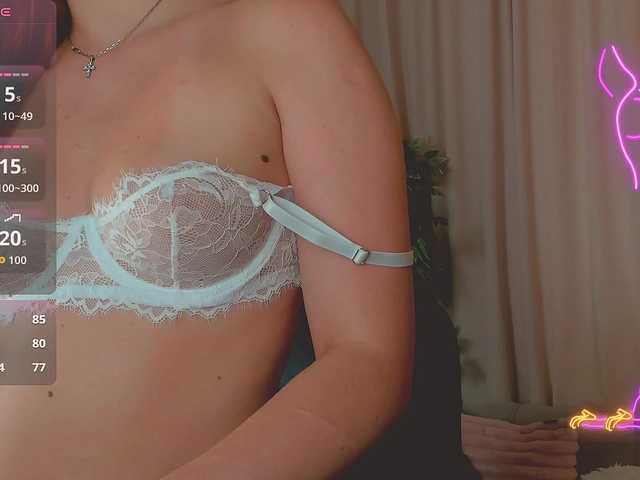 RinaKlark live cam on BongaCams