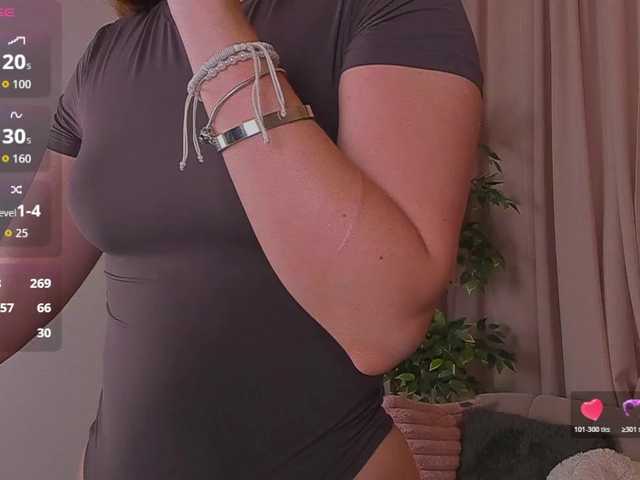 RinaKlark live cam on BongaCams
