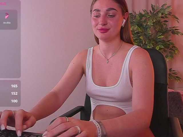 RinaKlark live cam on BongaCams