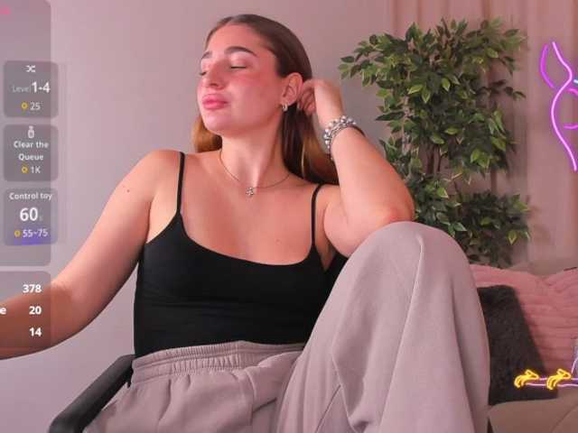 RinaKlark live cam on BongaCams