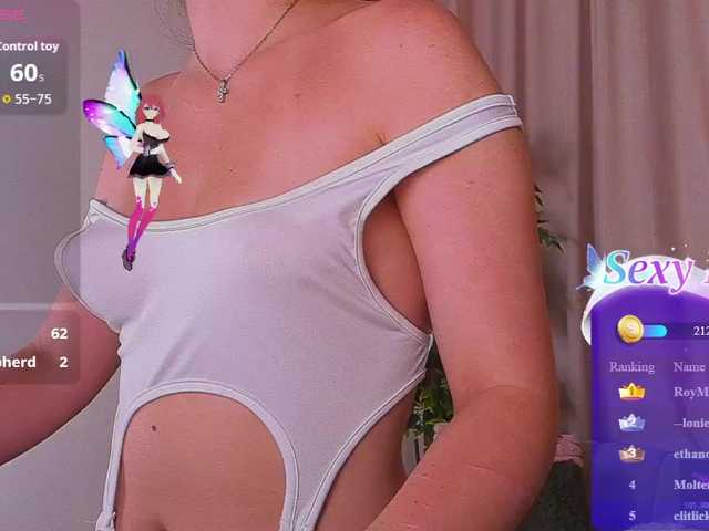 RinaKlark live cam on BongaCams