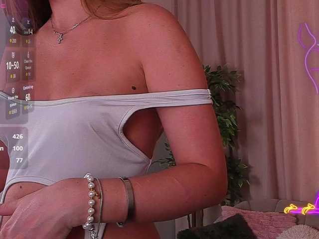 RinaKlark live cam on BongaCams