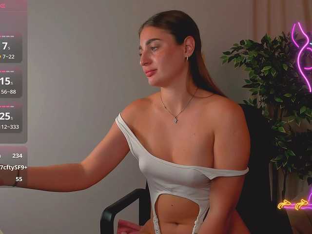 RinaKlark live cam on BongaCams
