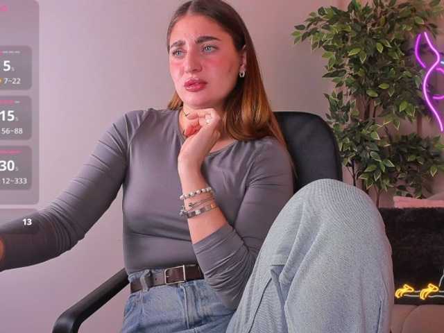 RinaKlark live cam on BongaCams