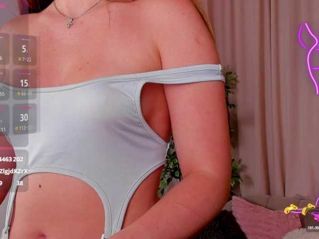 RinaKlark live cam on BongaCams