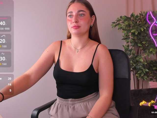 RinaKlark live cam on BongaCams