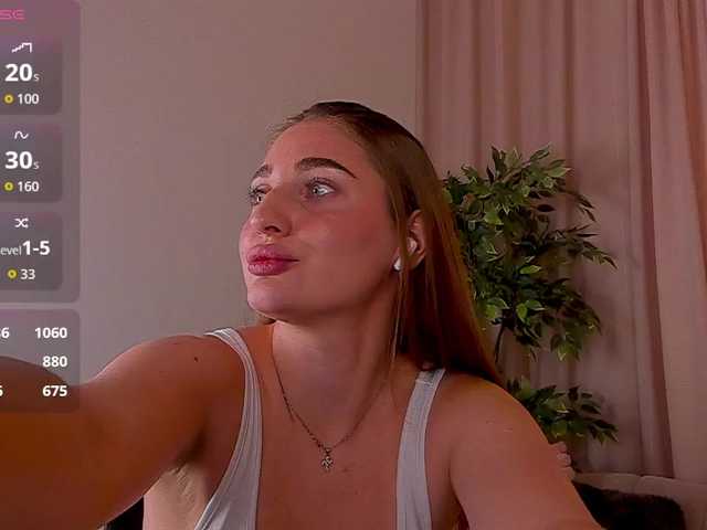 RinaKlark live cam on BongaCams