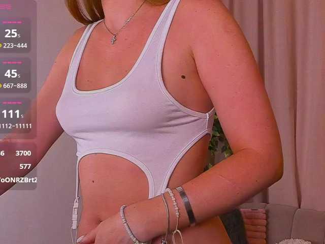 RinaKlark live cam on BongaCams