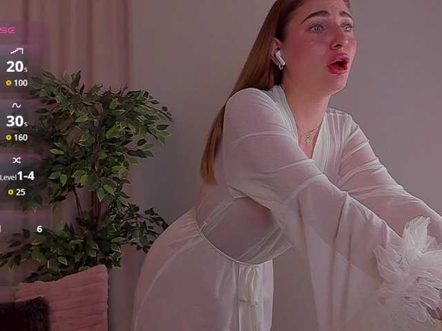 RinaKlark live cam on BongaCams