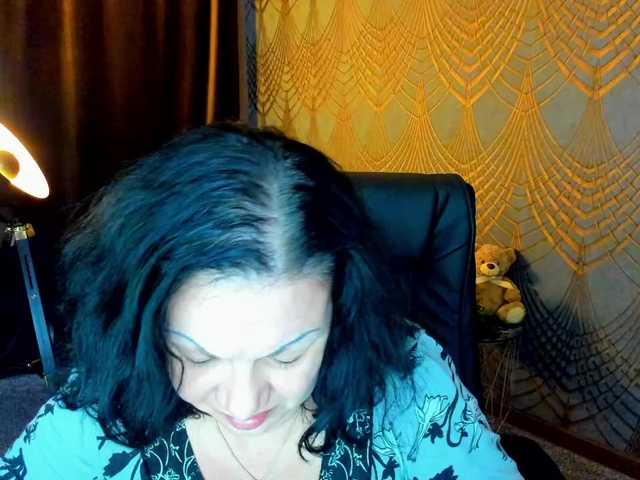IrissMoon live cam on BongaCams