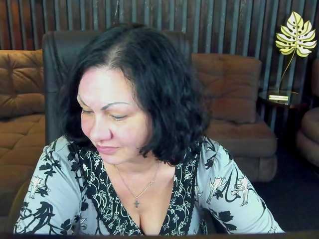 IrissMoon live cam on BongaCams