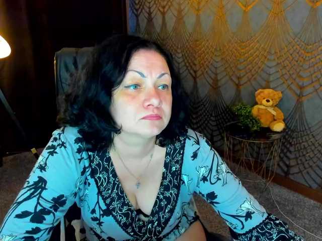 IrissMoon live cam on BongaCams