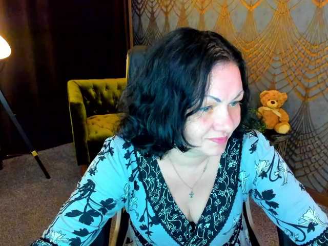 IrissMoon live cam on BongaCams