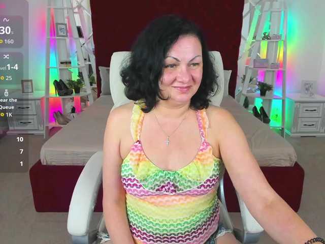 IrissMoon live webcam show