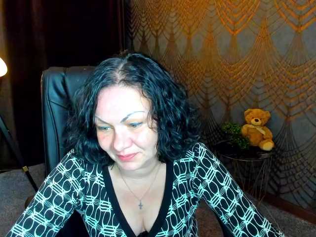 IrissMoon live cam on BongaCams