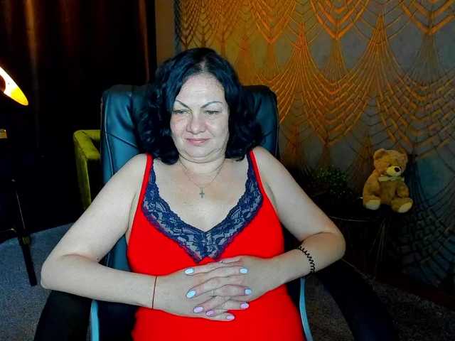 IrissMoon live cam on BongaCams
