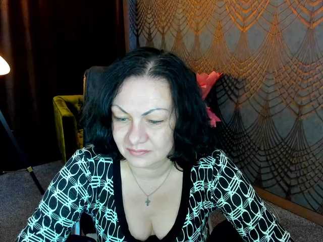 IrissMoon live cam on BongaCams