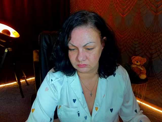 IrissMoon live cam on BongaCams