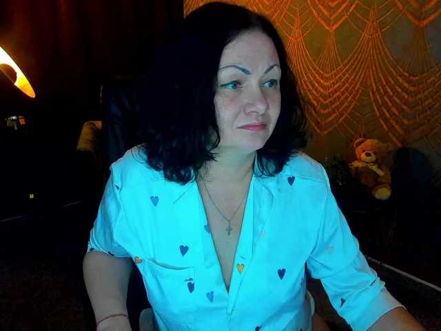IrissMoon live cam on BongaCams