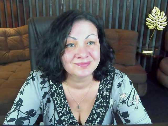 IrissMoon live cam on BongaCams