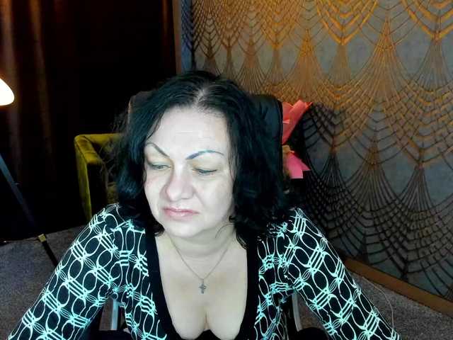 IrissMoon live cam on BongaCams