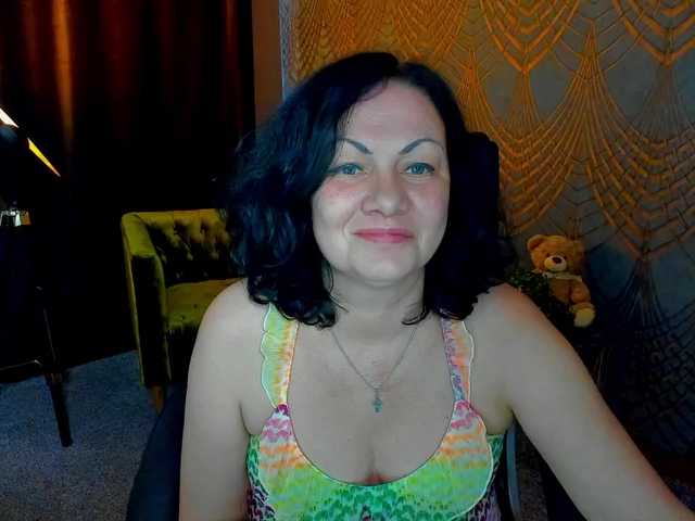 IrissMoon live webcam show