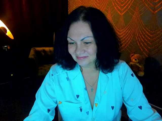 IrissMoon live cam on BongaCams