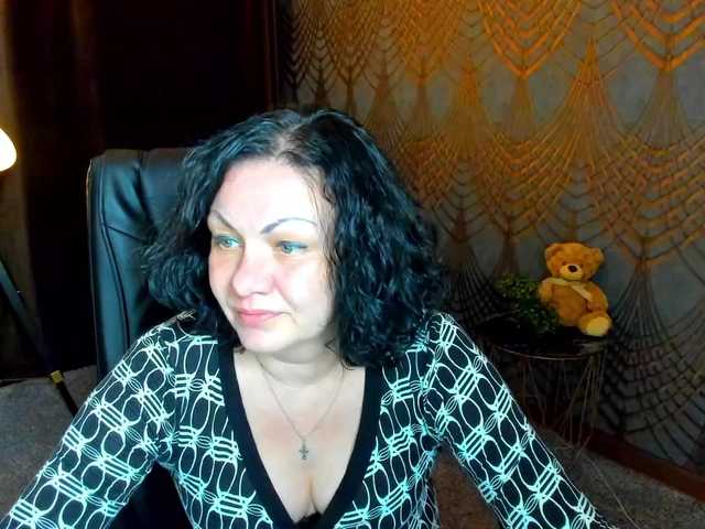 IrissMoon live cam on BongaCams