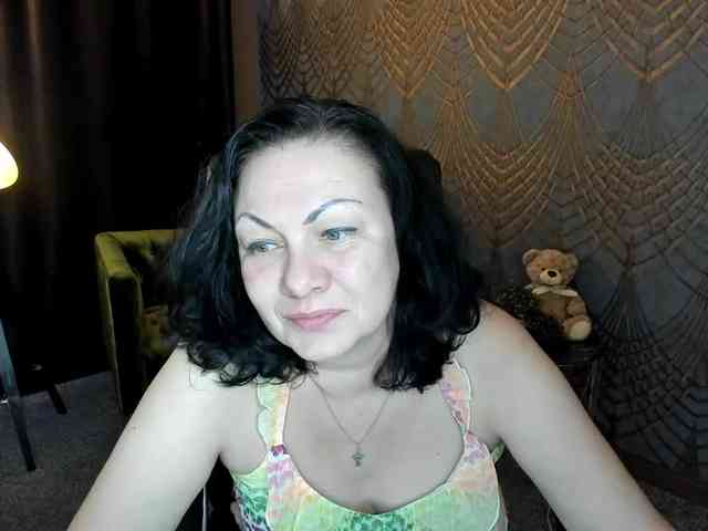 IrissMoon Live Webcam on BongaCams