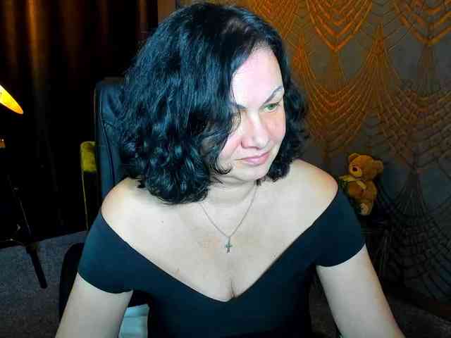 IrissMoon Sex Cam Show