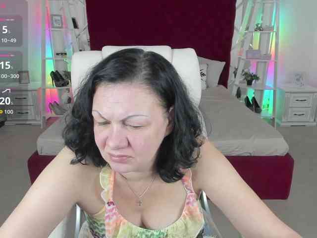 IrissMoon Live Webcam on BongaCams