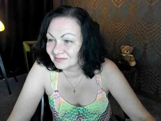 IrissMoon Live Webcam on BongaCams