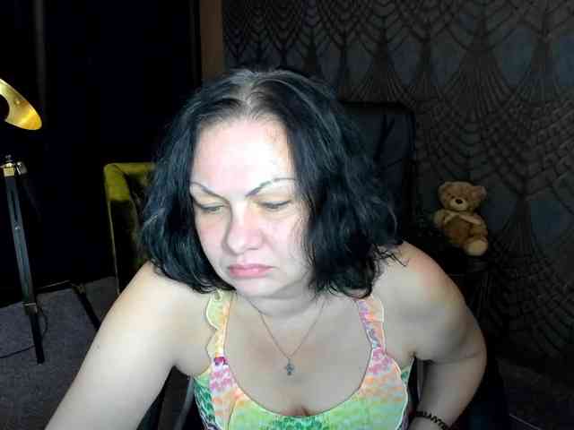 IrissMoon Sex Cam Show