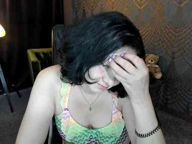 IrissMoon Live Webcam on BongaCams