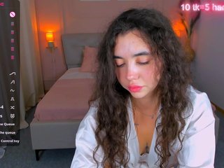 MissDilara Porn Show