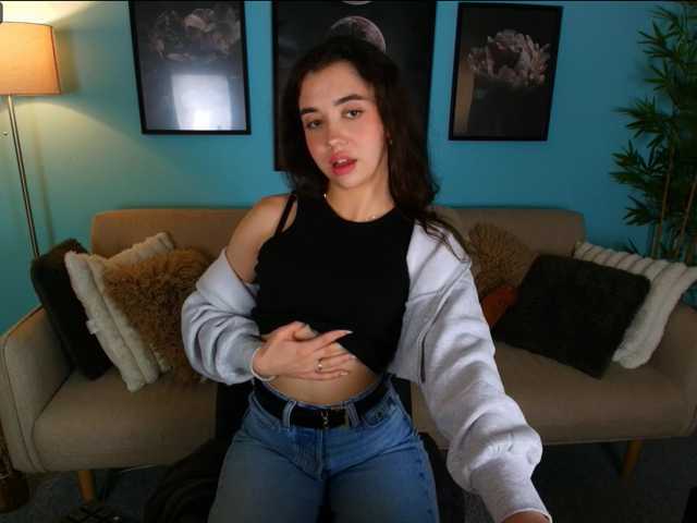 MissDilara live cam on BongaCams