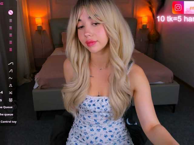 MissDilara live cam on BongaCams