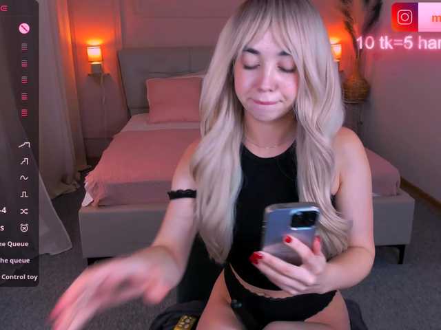 MissDilara live cam on BongaCams