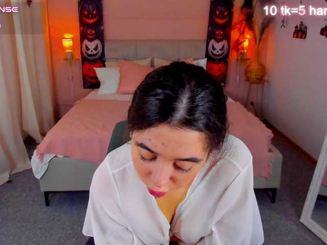 MissDilara live cam on BongaCams