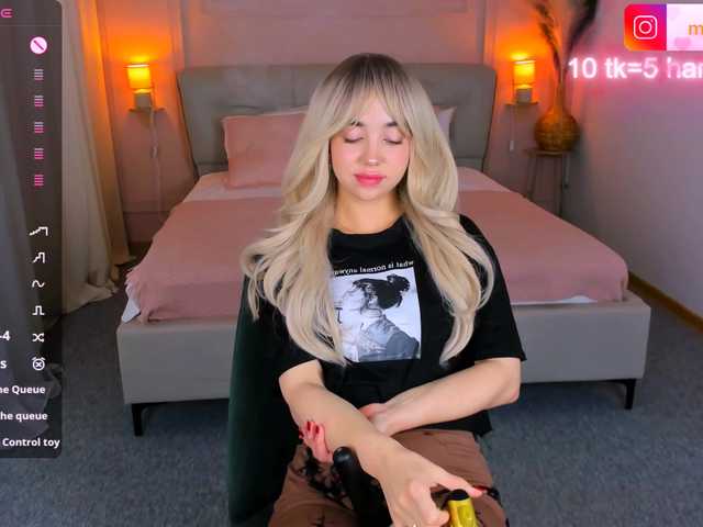 MissDilara live cam on BongaCams