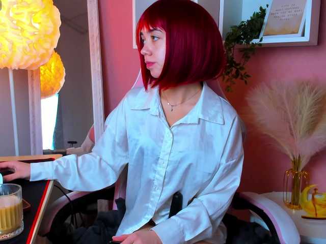 MissDilara live cam on BongaCams