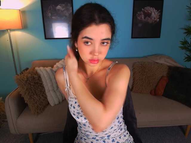 MissDilara live cam on BongaCams