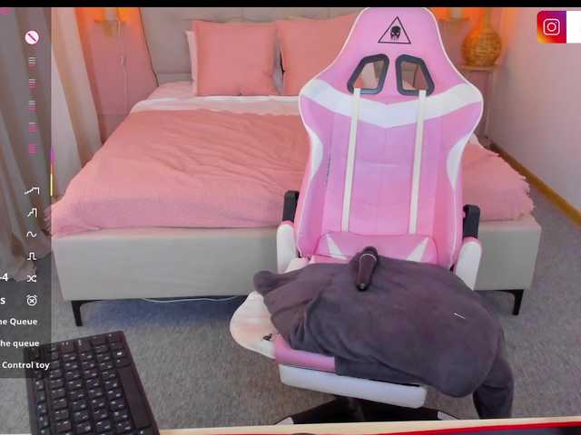 MissDilara live cam on BongaCams