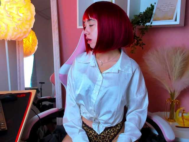 MissDilara live cam on BongaCams